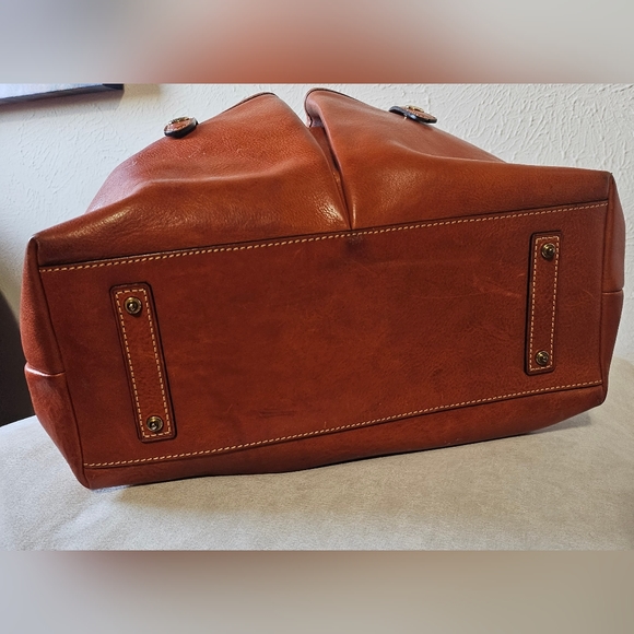 Vintag Dooney & Bourke florentine tote - Picture 6 of 17